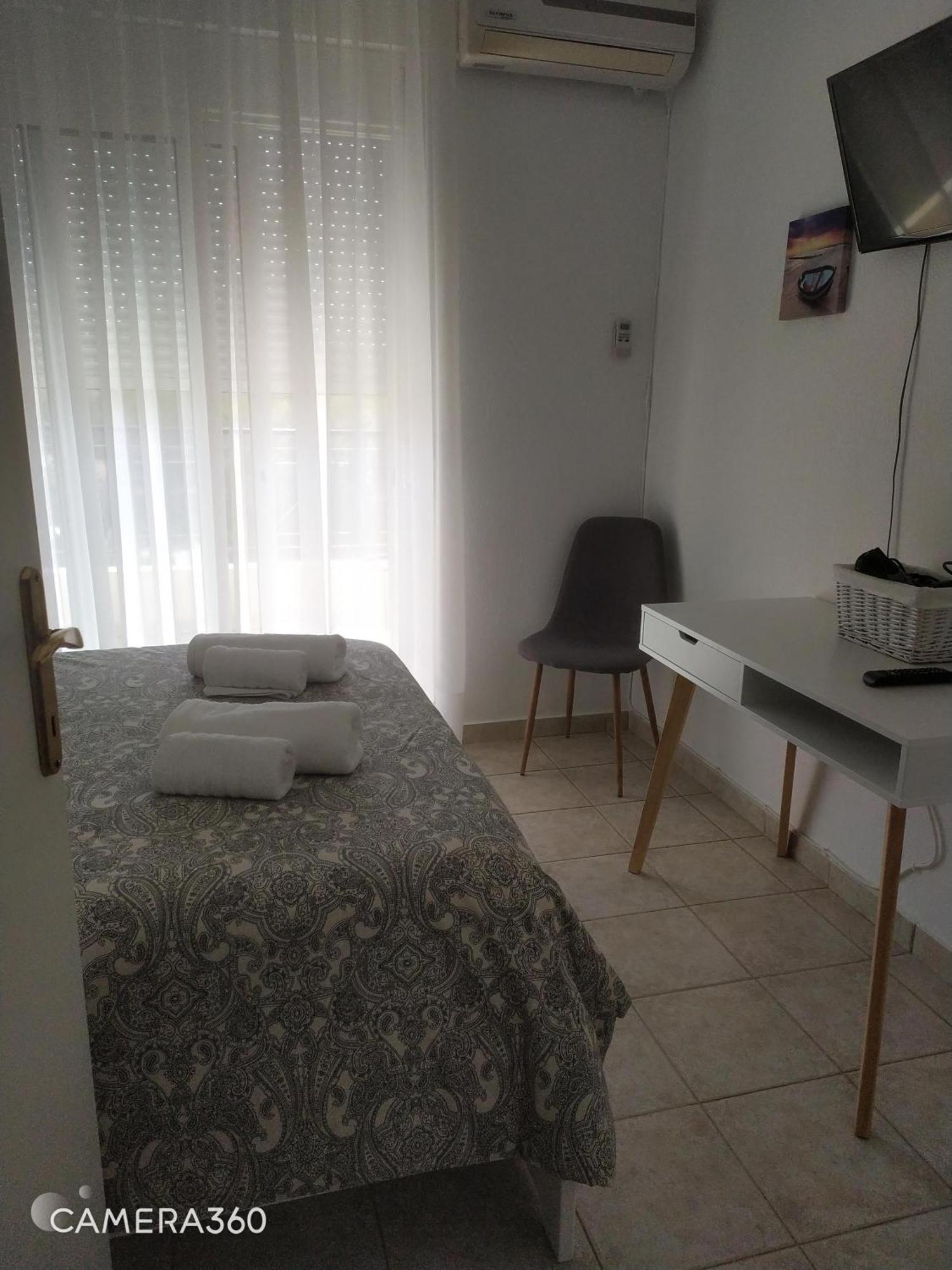 Maisonette R&F2 Kallithea  Bagian luar foto