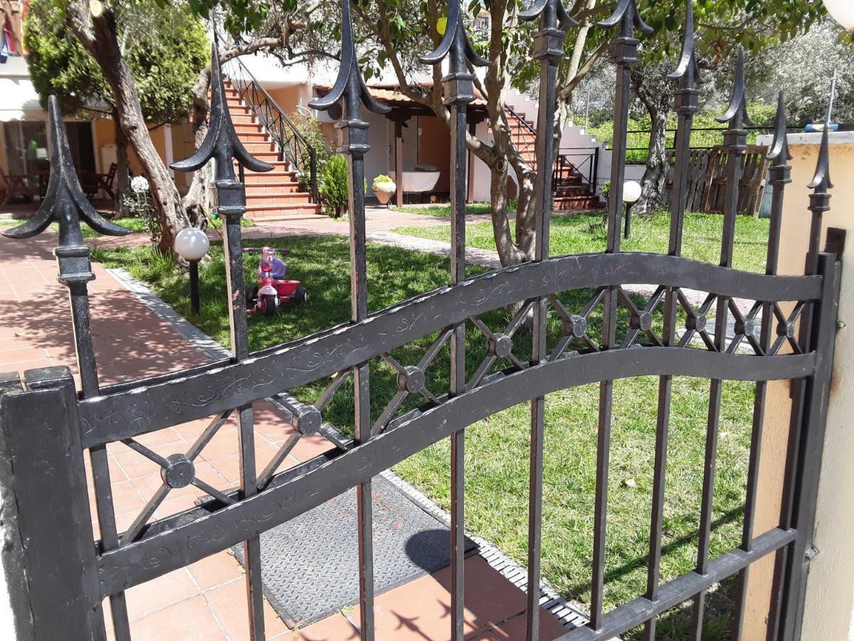 Maisonette R&F2 Kallithea  Bagian luar foto