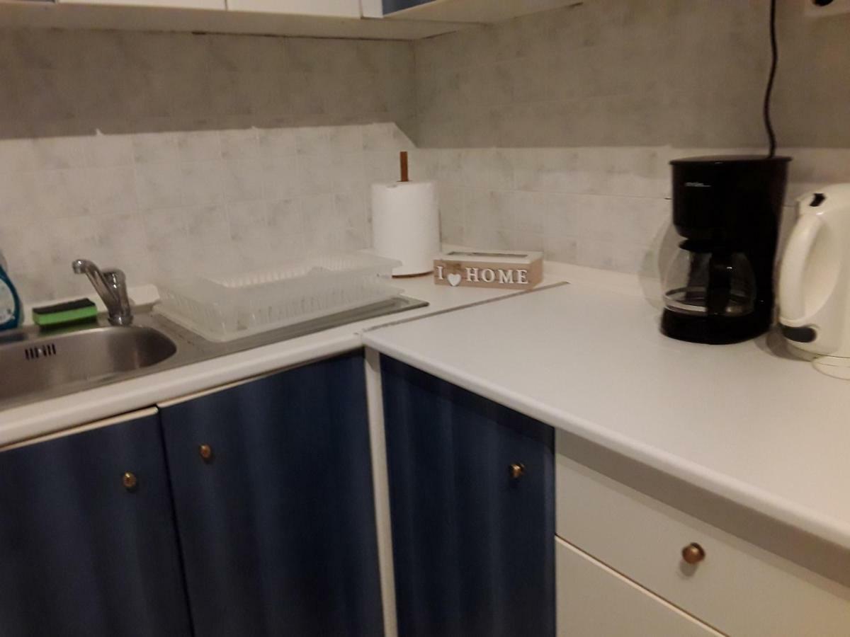 Maisonette R&F2 Kallithea  Bagian luar foto